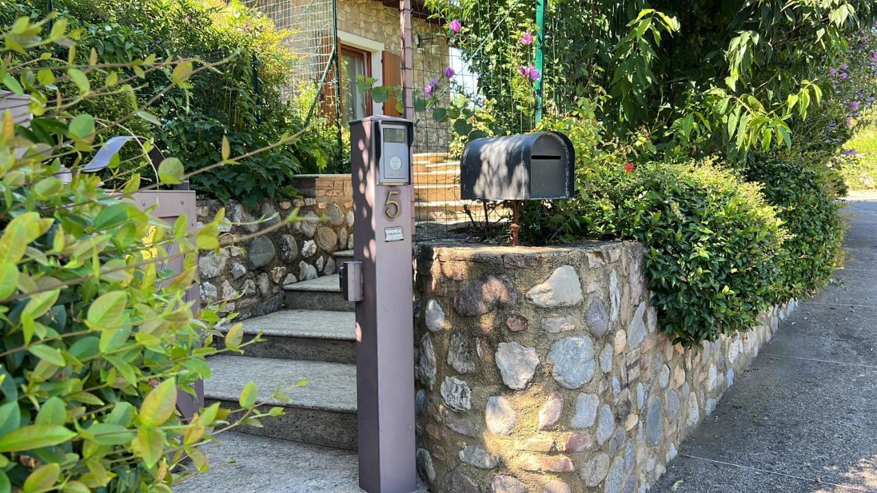 Steba House Savani Barbara Foresteria Lombarda Lonato Esterno foto